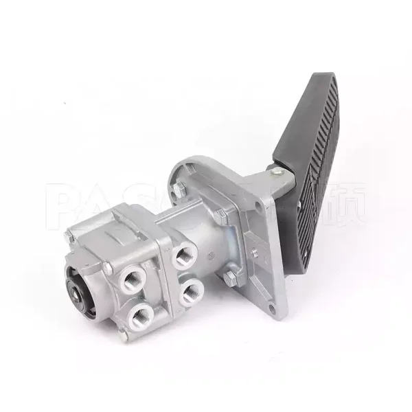 4613170230 Original Quality Sinotruck Truck Brake Valve Systems Pump Master Cylinder Sinotruk HOWO 371 Spare Parts - Image 2