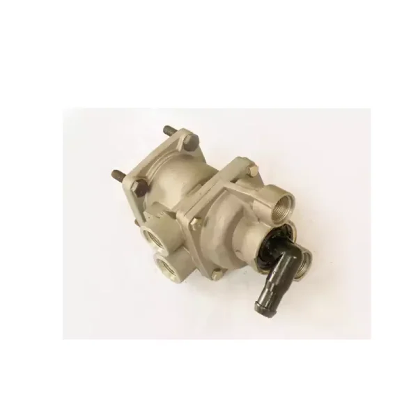 Sinotruck Truck Spare Parts Brake Master Cylinder Valve For Sinotruk Howo - Image 3