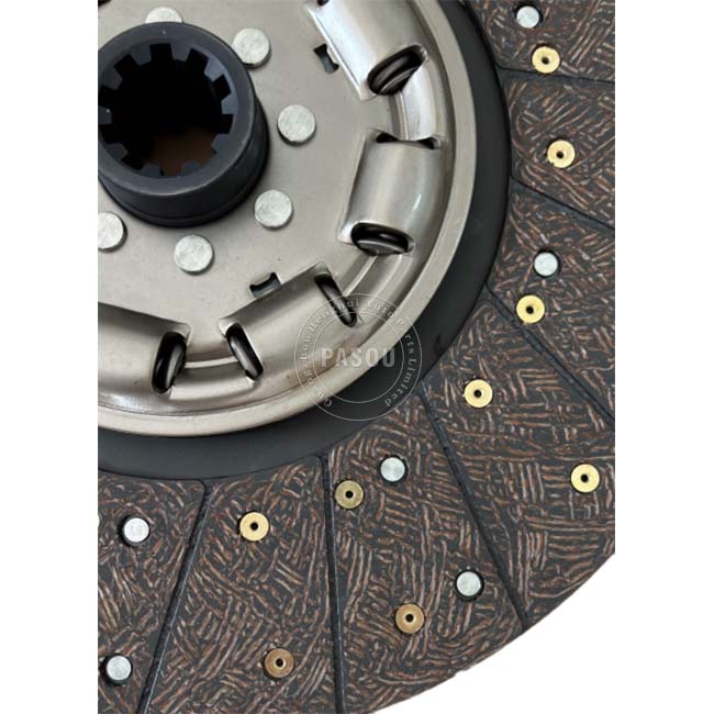 DZ1560160012 High Quality Clutch Disc for SHACMAN Truck Spare Parts 3 DZ1560160012 High Quality Clutch Disc for SHACMAN Truck Spare Parts